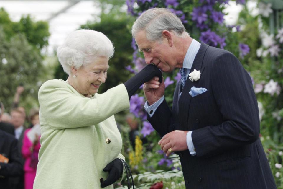 The Queen and Prince Charles (AFP/Getty Images)