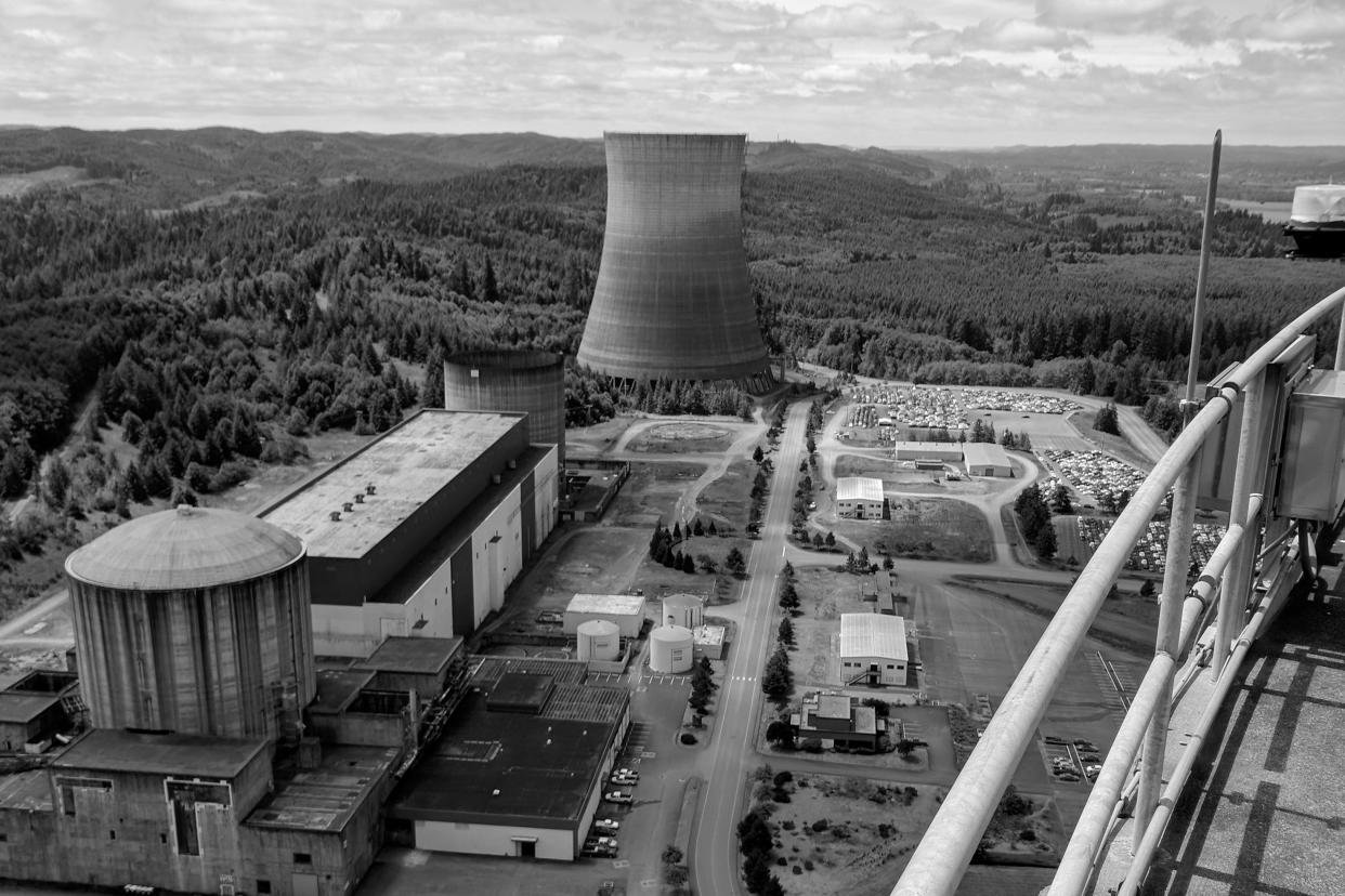 Satsop Nuclear Plant, Elma, Washington (Then)