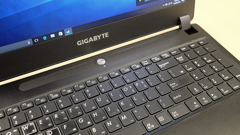Gigabyte P35X v6 keyboard