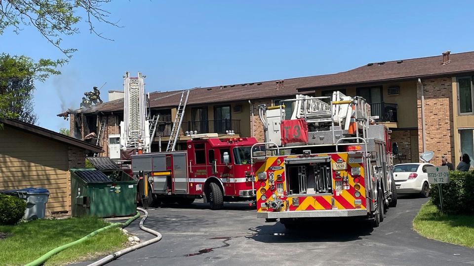 <div>Fire at Whispering Hills condominium complex, Milwaukee</div>