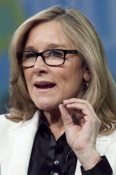 NRF (Angela Ahrendts, the CEO of Burberry, speaks at the National Retail Federation's annual convention, Wednesday, Jan. 18, 201
