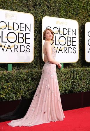 Actress Emma Stone arrives at the 74th Annual Golden Globe Awards in Beverly Hills, California, U.S., January 8, 2017. REUTERS/Mike Blake