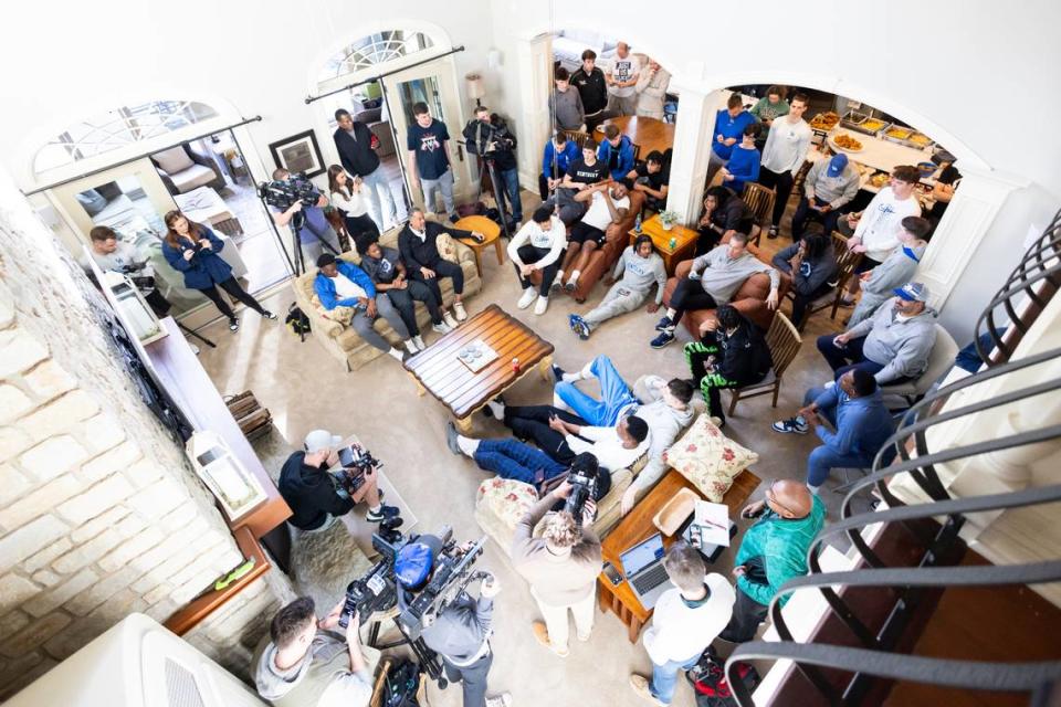 The Kentucky basketball team watches the selection show from John Calipari’s house in Lexington. Chet White/UK Athletics