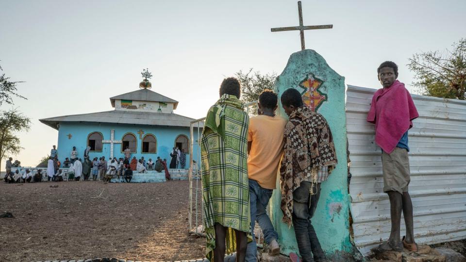 Geflüchtete aus Tigray haben in einem Flüchtlingslager im Sudan Zuflucht gefunden.