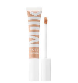 This full-coverage concealer sticks to skin without feeling heavy, and blends seamlessly. It leaves a gentle matte finish that, when dusted with a finishing powder, is perfect for lighter makeup days. <a href="https://www.sephora.com/product/flex-concealer-P419515" target="_blank">Shop it here</a>.&nbsp;