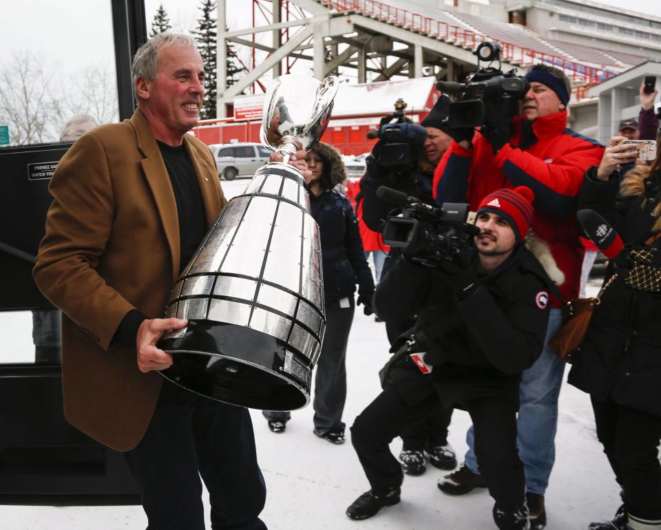 Will Calgary head coach John Hufnagel follow up his Grey Cup triumph with a Coach of the Year nod? (Jeff McIntosh/The Canadian Press.)