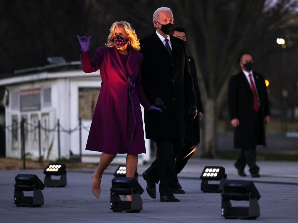 jill biden covid 19 memorial outfit