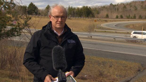 Russell says 2 people have been killed at night over the past 10 years while crossing a certain section of Highway 101 in Lower Sackville.