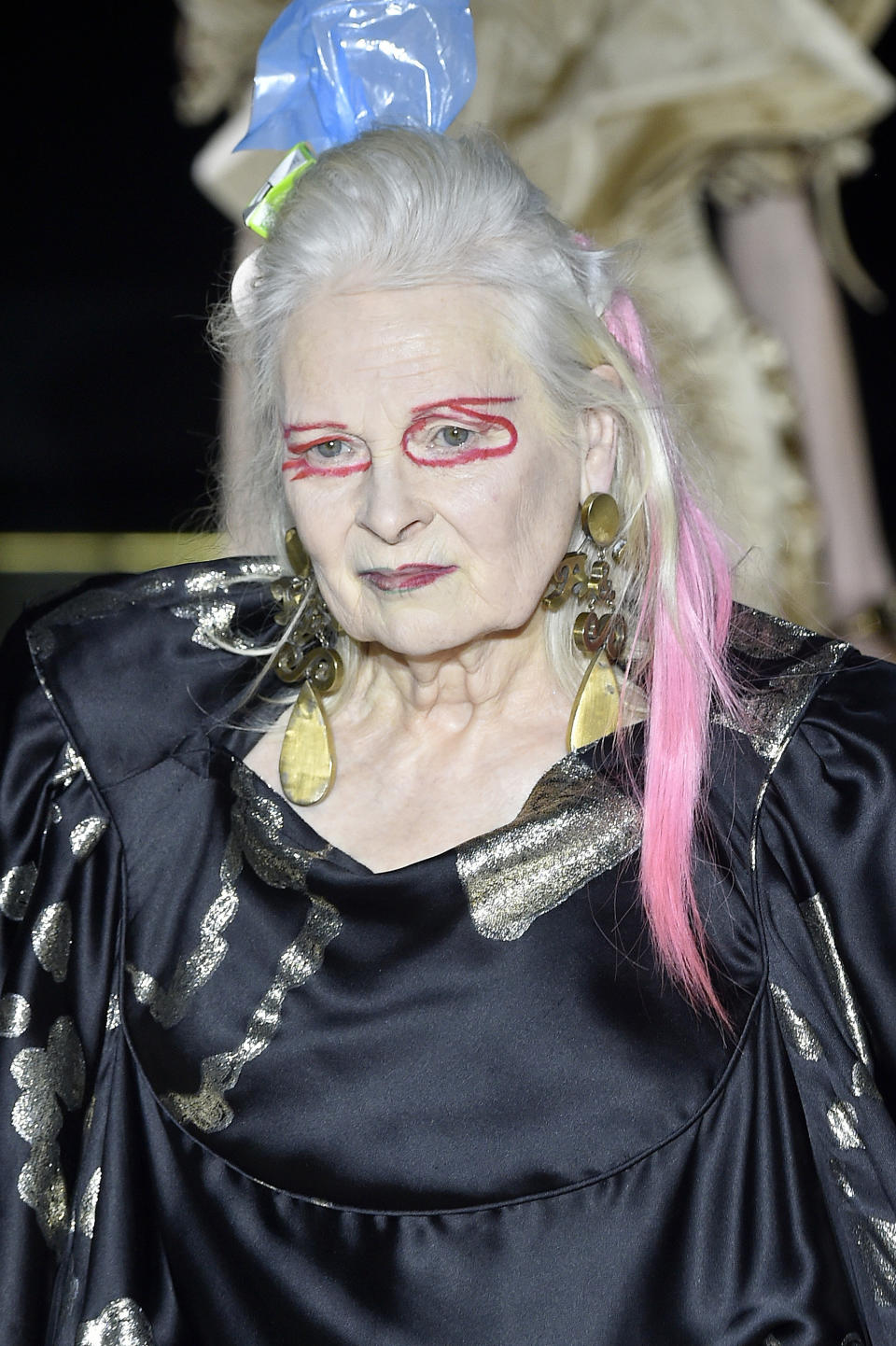 Vivienne Westwood <a href="https://www.google.com/url?sa=t&amp;rct=j&amp;q=&amp;esrc=s&amp;source=web&amp;cd=1&amp;cad=rja&amp;uact=8&amp;ved=0ahUKEwjE3IjW2t3SAhVKw4MKHTYqB1cQFggaMAA&amp;url=http%3A%2F%2Fwww.dazeddigital.com%2Ffashion%2Farticle%2F35013%2F1%2Fvivienne-westwood-walked-catwalk-at-her-own-show-aw17-andreas-kronthaler&amp;usg=AFQjCNHaZOGVfYWUnp5qr2DfP5iZkyz7LA&amp;sig2=1EubC_sZj0i2afsm2qhKog&amp;bvm=bv.149760088,d.amc" target="_blank">walked in her own show</a> at Paris Fashion Week.