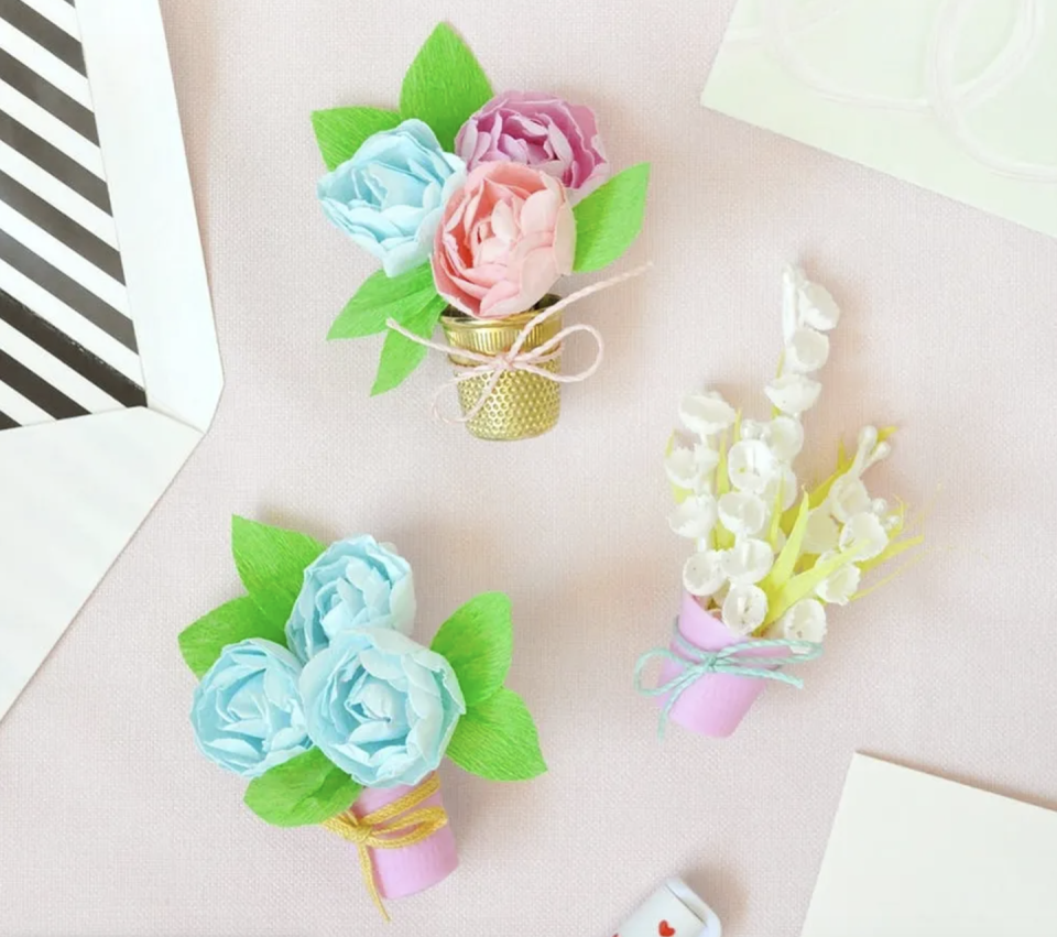 Mini Flower Broach