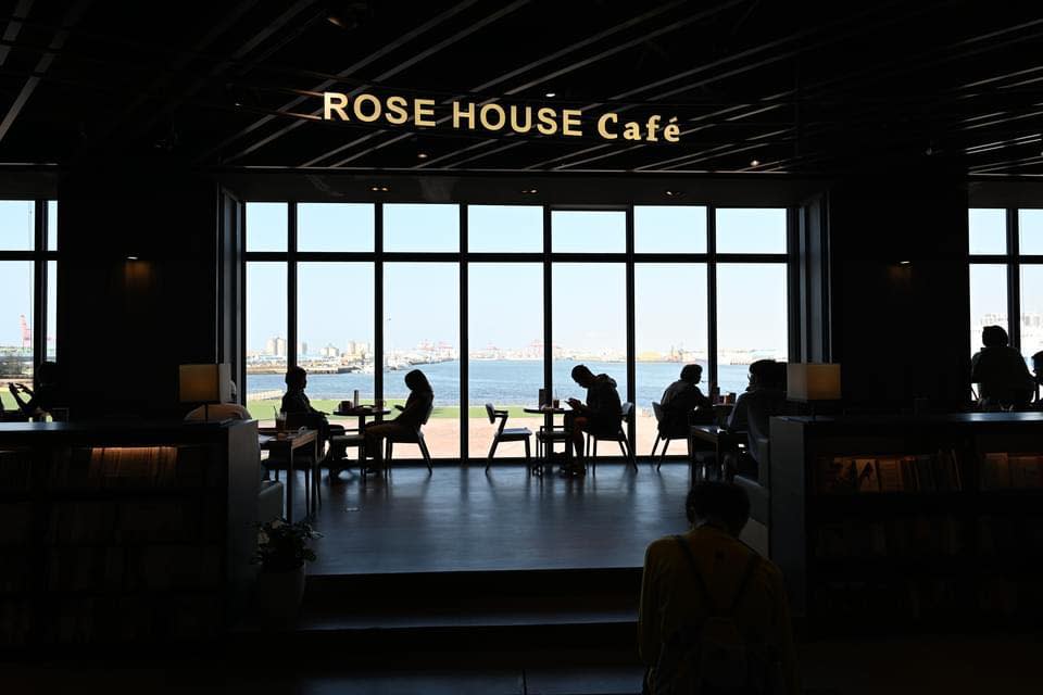 Rose House Cafe-台中三井海景店（圖片來源：Rose House Cafe-台中三井海景店）
