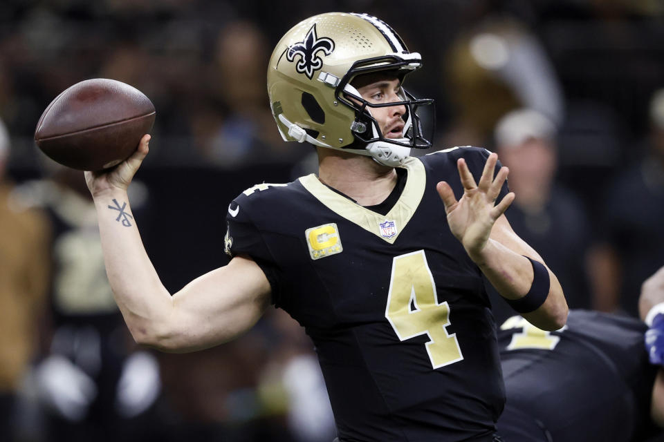 New Orleans Saints quarterback Derek Carr throws a pass during the first half of an NFL football game against the Chicago Bears in New Orleans, Sunday, Nov. 5, 2023. (AP Photo/Butch Dill)
