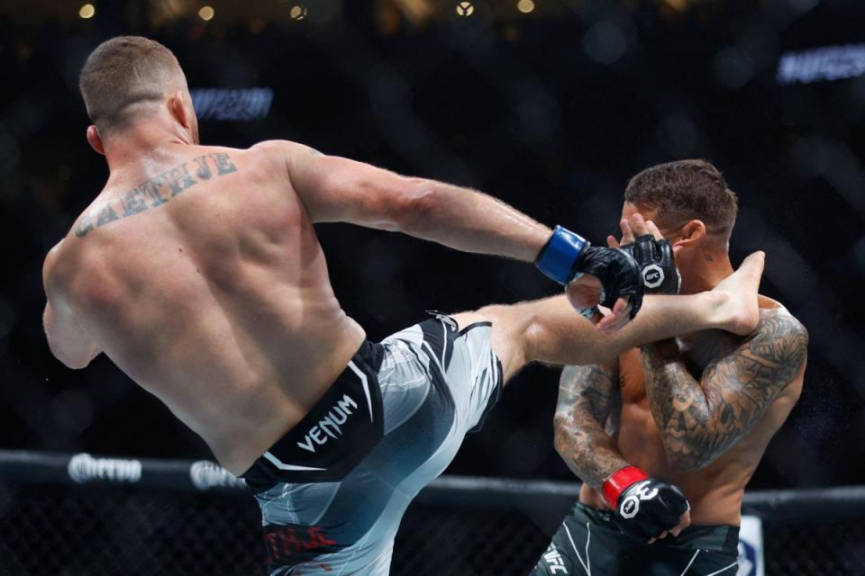 The moment: Poirier was felled with a headkick in round two (USA TODAY Sports via Reuters Con)