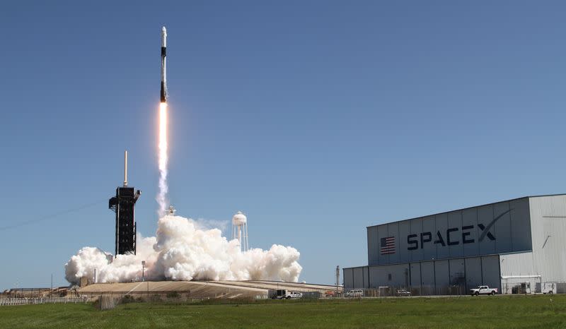 NASA and Axiom Space launch first private astronaut mission to the ISS, in Cape Canaveral