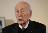 FILE - In this Jan. 30, 2020 file photo, former French President Valery Giscard d'Estaing gestures as he speaks during an interview of the Associated Press in Paris. Valery Giscard d'Estaing, the president of France from 1974 to 1981 who became a champion of European integration, died on Wednesday. He was 94. (AP Photo/Michel Euler, File)