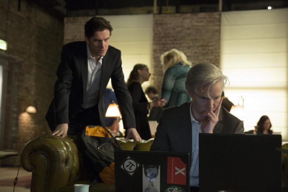 This image released by Dreamworks Pictures shows Dan Stevens as journalist Ian Katz, left, and Benedict Cumberbatch as WikiLeaks founder Julian Assange in a scene from "The Fifth Estate." (AP Photo/Dreamworks Pictures, Frank Connor)