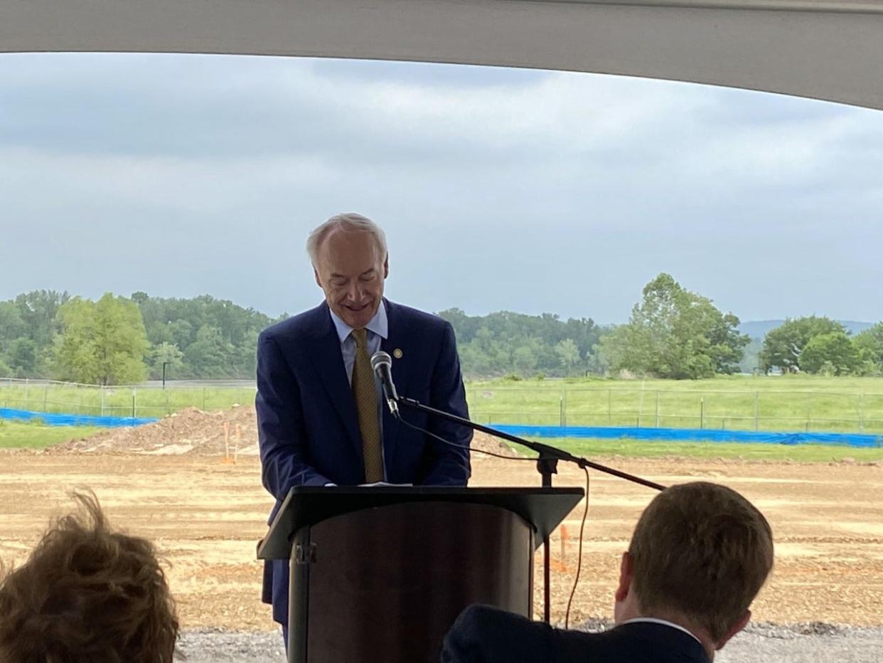 Gov. Asa Hutchinson speaks about the importance of the arts.