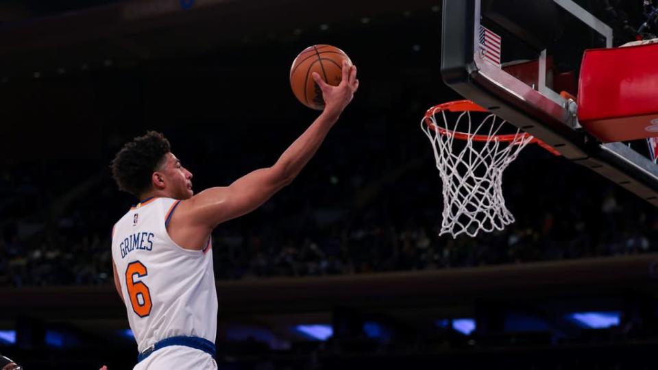 Quentin Grimes lay up white jersey