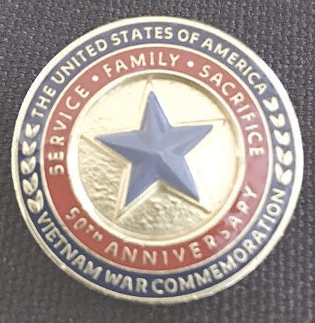 Vietnam Veteran pin