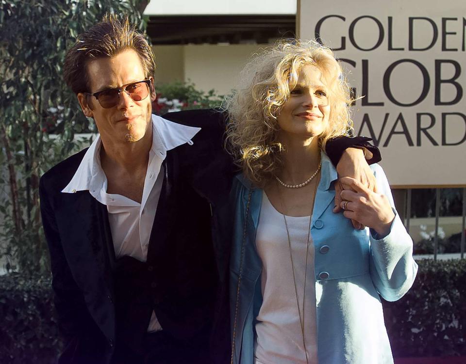 Kevin Bacon and Kyra Sedgwick arrive at Golden Globe Awards Show, January 19, 1997 in Beverly Hills, California