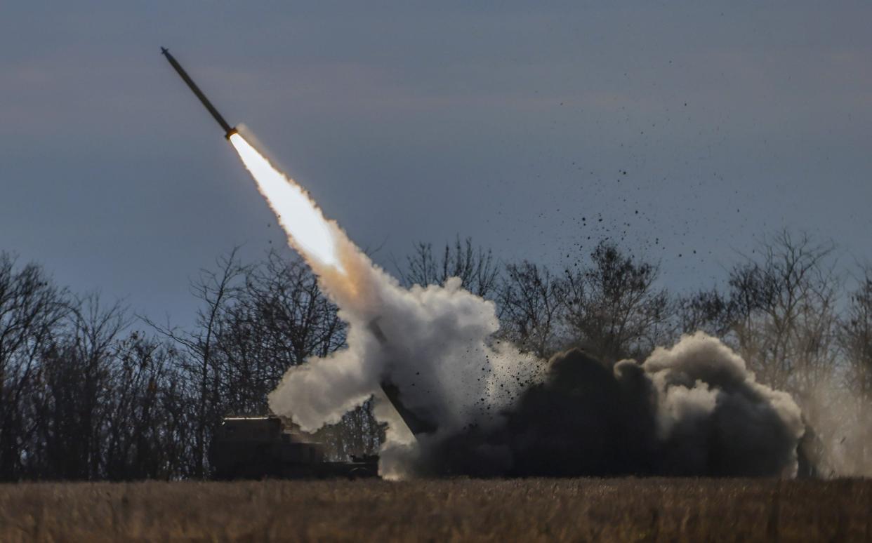 The US secretly altered the Himars rocket launchers it gave Ukraine - HANNIBAL HANSCHKE/EPA-EFE/Shutterstock