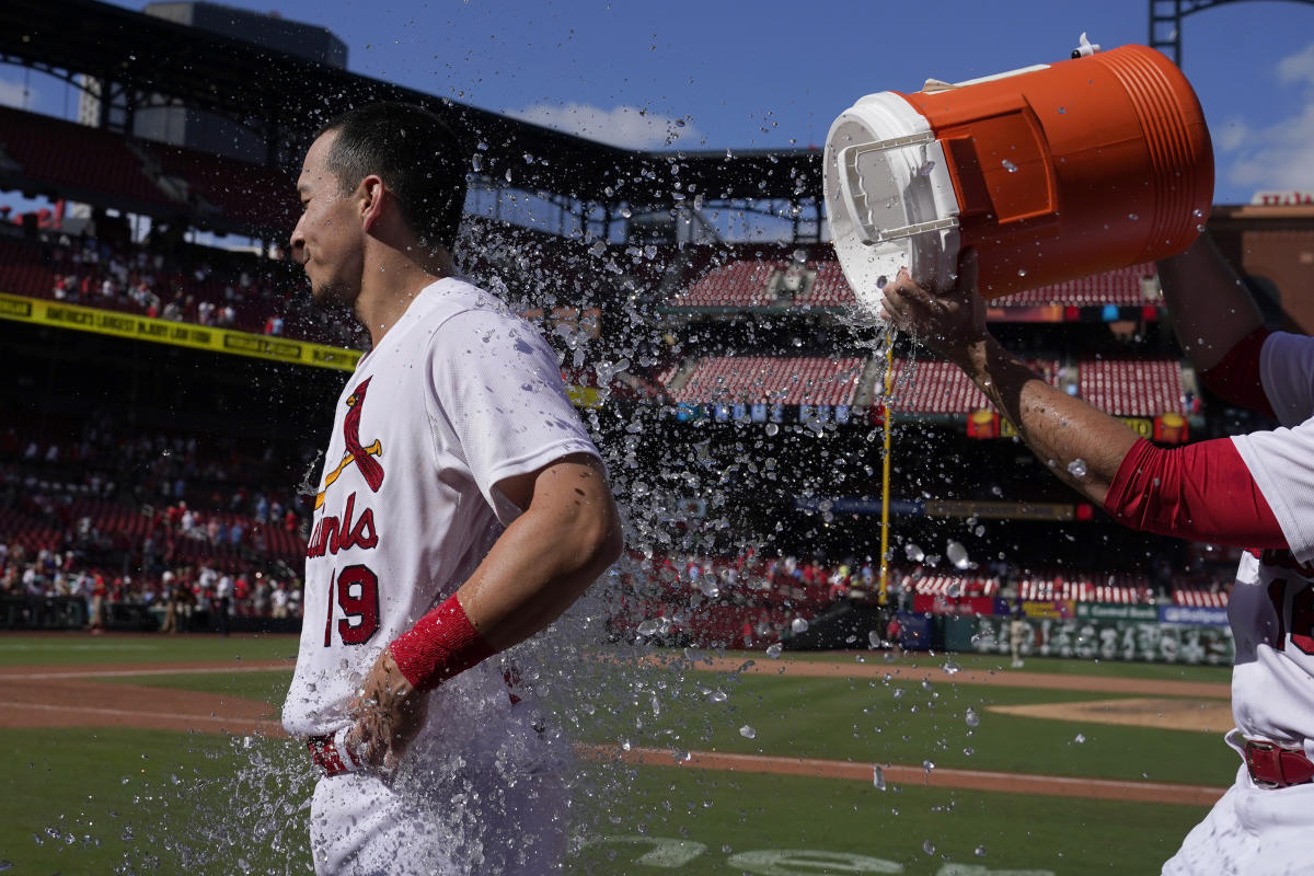 U.S. President Barack Obama gives St. Louis Cardinals Albert