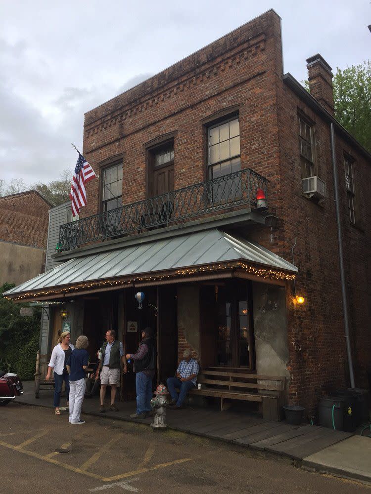 Mississippi: Under-the-Hill Saloon