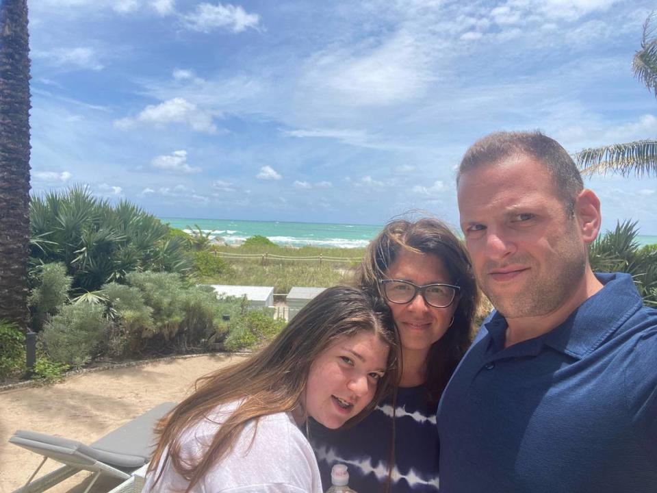 The Orgen family, from left, Jamie, Karen and Eric, said they were threatened in Bal Harbour by people claiming to be pro-Palestinian.