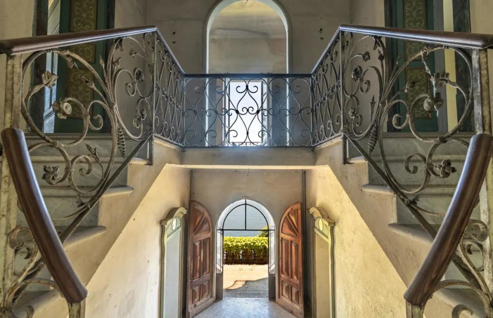 <p>Stresa Luxury Real Estate</p>