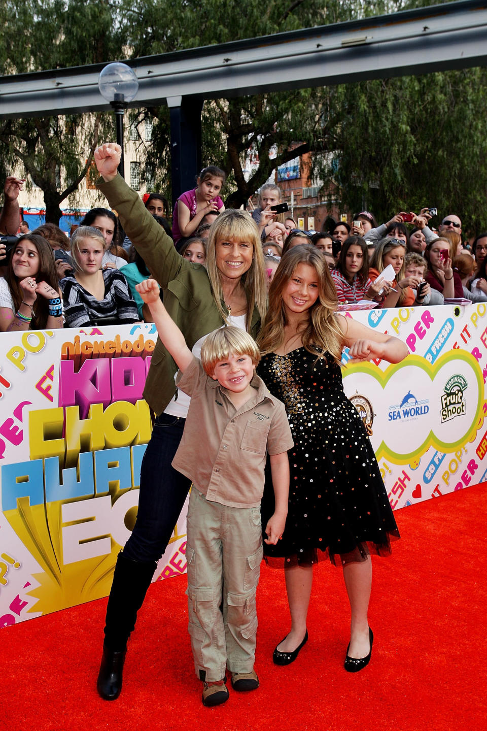 Terri Irwin, Robert Irwin and Bindi Irwin  arrive at the 2011 Nickelodeon Kid's Choice Awards at the Sydney Entertainment Centre on October 7, 2011 in Sydney, Australia.  (Photo by Lisa Maree Williams/Getty Images)