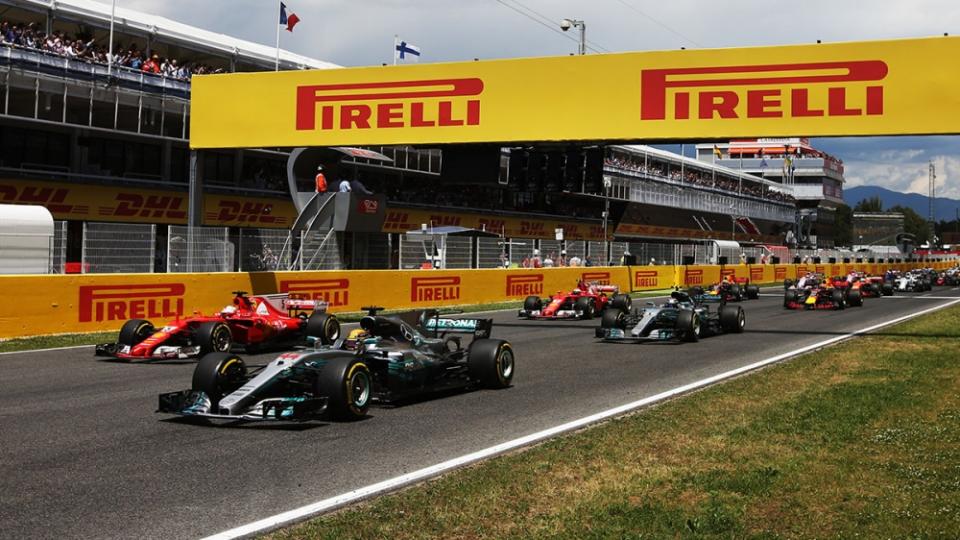 Hamilton承認Mercedes今年賽車難以駕馭