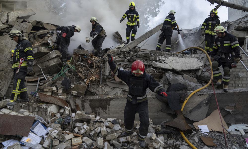 <span>Photograph: Evgeniy Maloletka/AP</span>