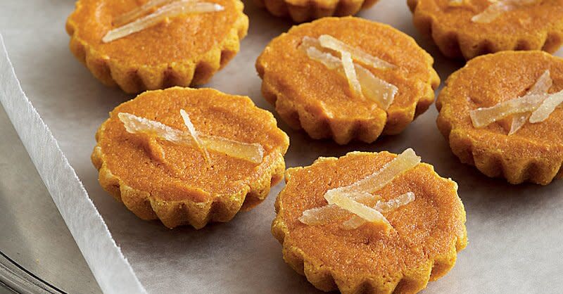fb-candied_ginger_carrot_cakelets_0.jpg