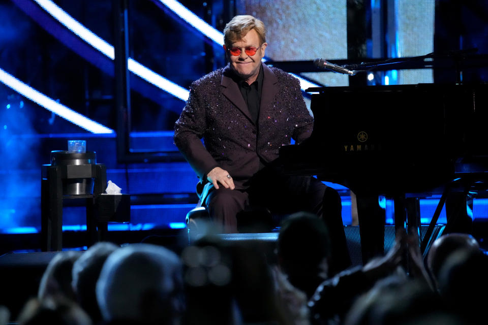 Elton John performs onstage at the 38th Annual Rock & Roll Hall Of Fame Induction Ceremony at Barclays Center on November 03, 2023 in New York City. (Photo by Jeff Kravitz/FilmMagic)