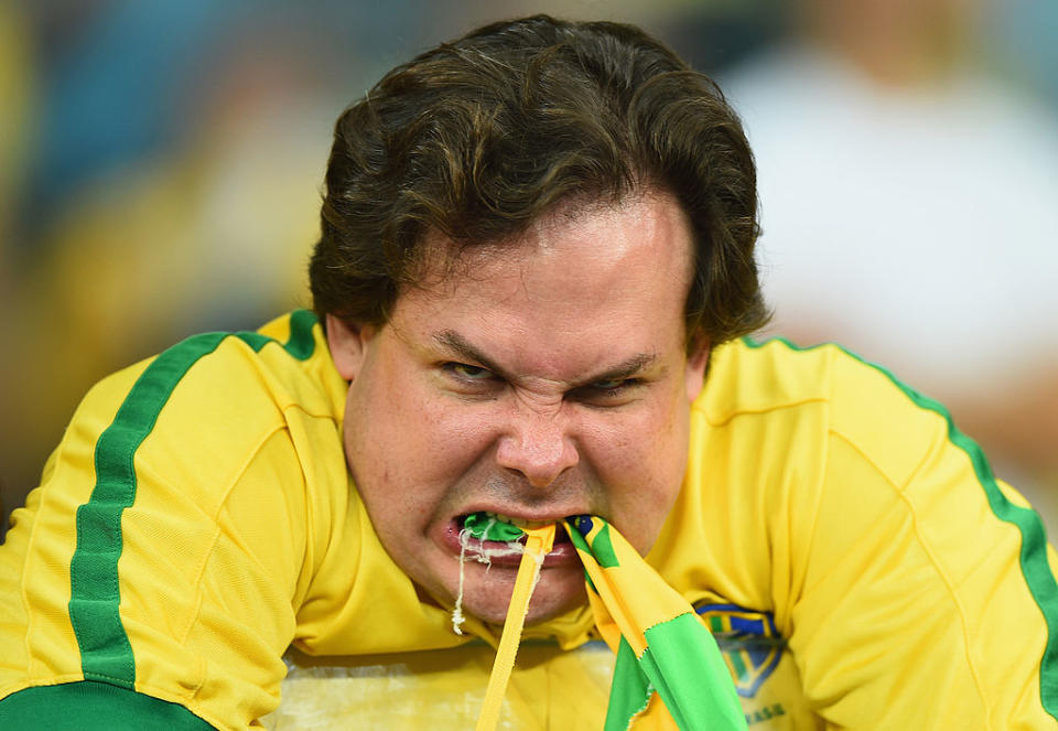 Ein Fan der brasilianischen Nationalmannschaft reagiert verärgert. (Bild: Getty Images)