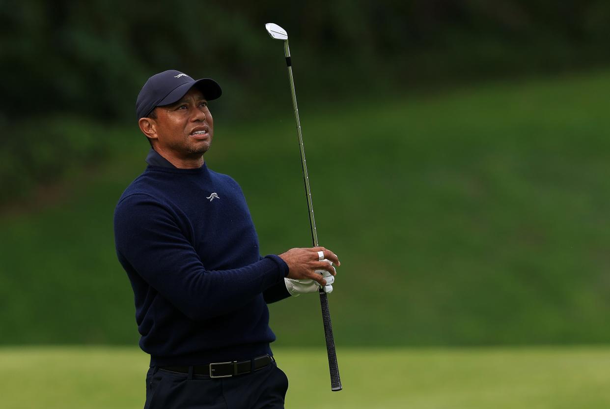 PACIFIC PALISADES, CALIFORNIA - FEBRUARY 16: Tiger Woods of the United States tees off the 6th tee during the second round of The Genesis Invitational at Riviera Country Club on February 16, 2024 in Pacific Palisades, California. (Photo by Sean M. Haffey/Getty Images)