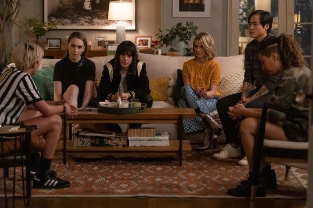 Tess (Clayton), Shane (Moennig), Alice (Hailey), Micah (Leo Sheng) and Sophie (Zayas) form an intervention for Finley (Jacqueline Toboni) in season 2 of 