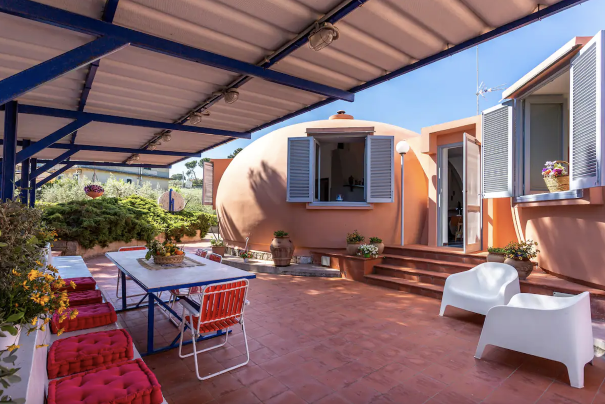 Le Cupole Dome and backyard patio