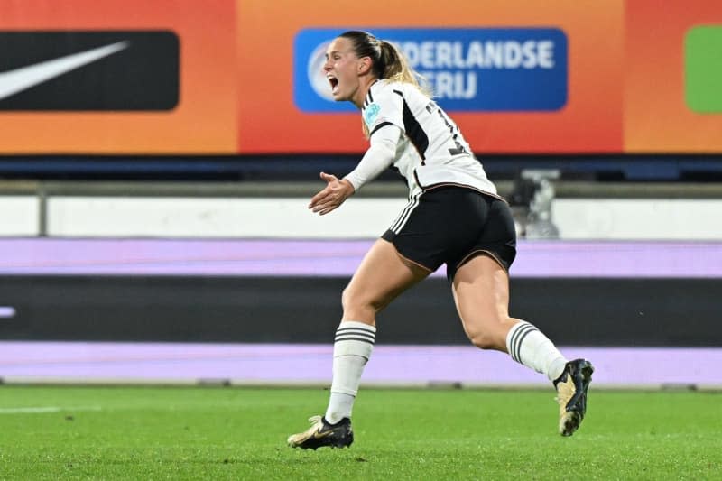 Germany's Klara Buehl celebrates scoring his side's first goal during the UEFA Women's Nations League A play-off round soccer match for 3rd place between Netherlands and Germany Abe Lenstra Stadium. Federico Gambarini/dpa