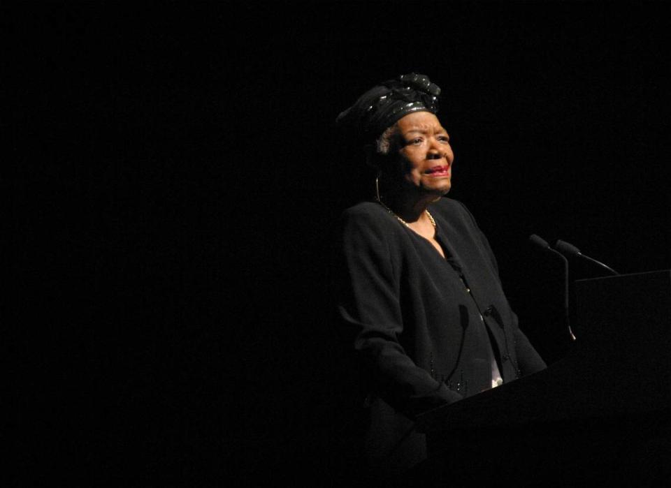 Maya Angelou gives an inspiring talk to students at the Eisenhower Auditorium on Thursday, Febuary 5, 2004.