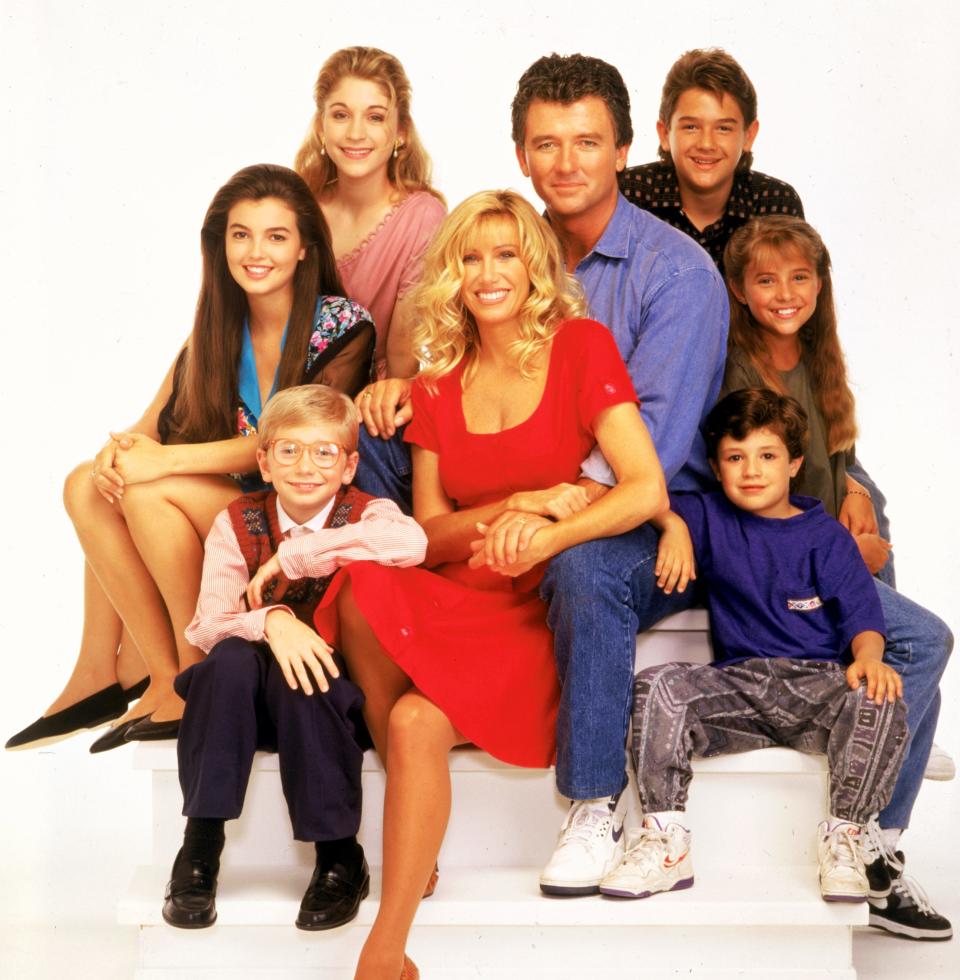 The cast of "Step by Step" reunited at 90s Con following Suzanne Somers' death.