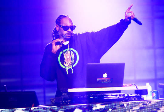 DJ Snoopadelic (better known as Snoop Dogg) was the one spinning the soundtrack. (Photo: Christopher Polk/Getty Images for DirecTV)