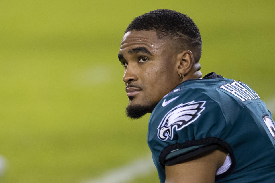 Jalen Hurts #2 of the Philadelphia Eagles looks on prior to the game against the Seattle Seahawks at Lincoln Financial Field on November 30, 2020 in Philadelphia, Pennsylvania. (Photo by Mitchell Leff/Getty Images)