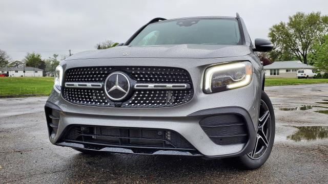 Brabus Turns Mercedes GLB-Class Into A 267-HP Brute