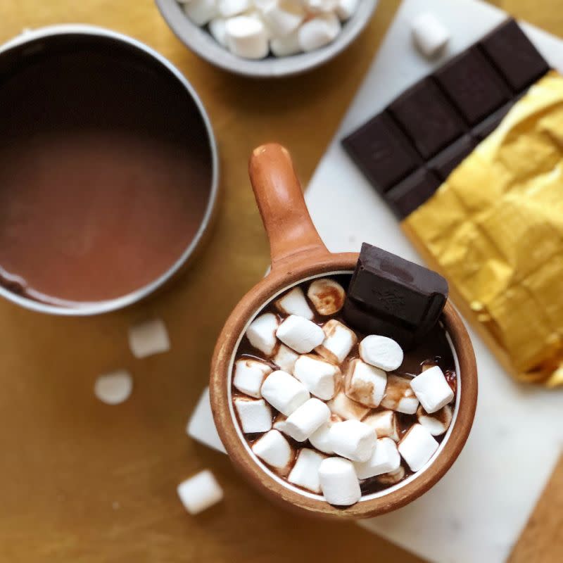 Eine Haselnuss-Köstlichkeit auf pflanzlicher Basis. [Foto: Hakuna Foods]