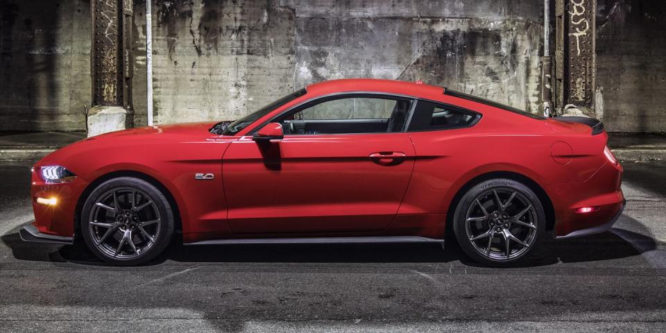 Ford Mustang Performance Package Level 2