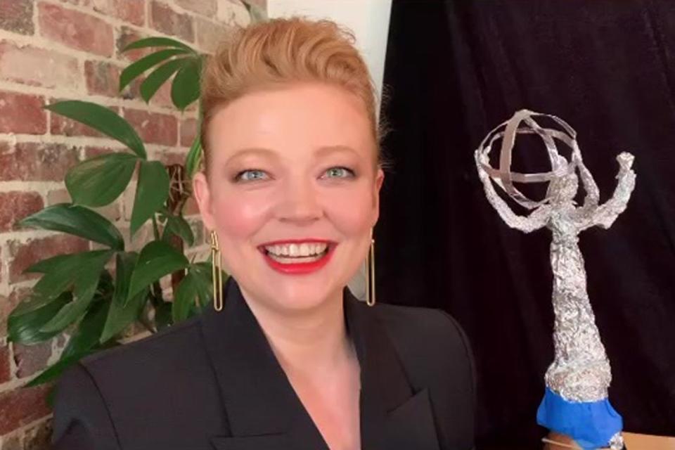 Successions’ Sarah Snook Made Fake Foil Emmy