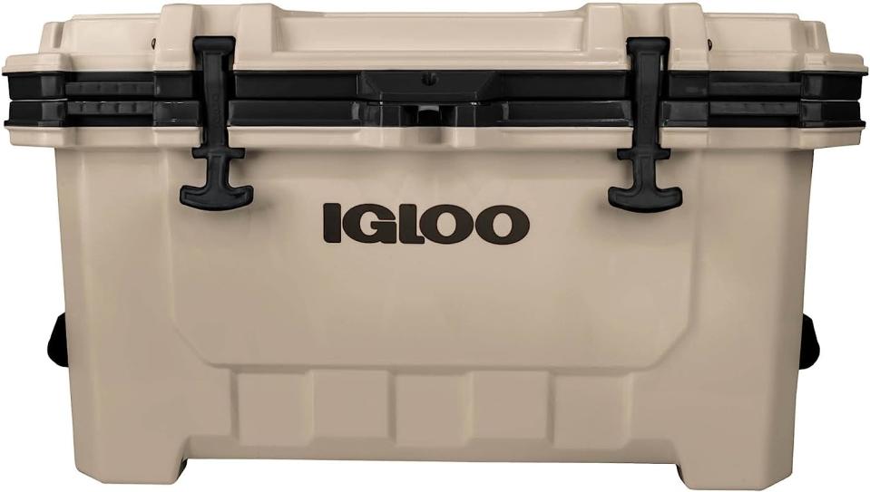 The Igloo IMX 70 Cooler is More Than $100 Off on Amazon