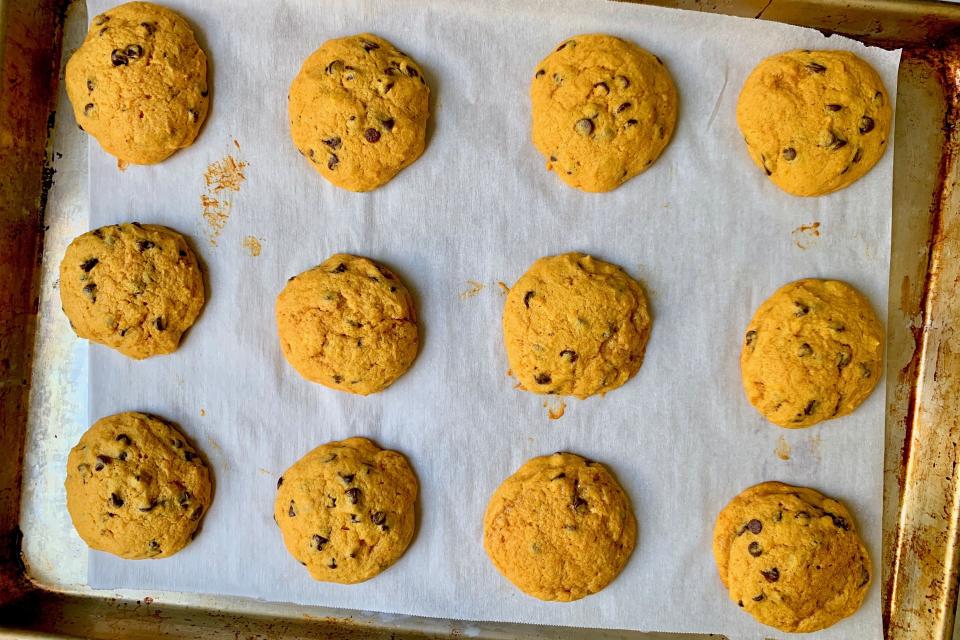 Pumpkin Chocolate Chip Cookies