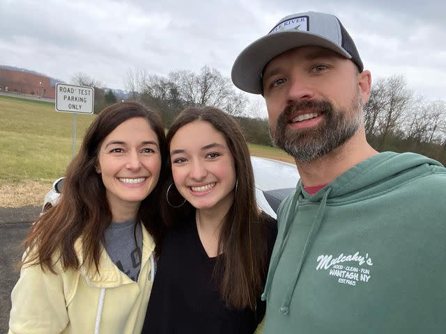 Walker Hayes Instagram Laney, Lela and Walker Hayes